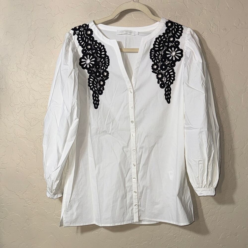 Anne Fontaine white button up puff sleeve embroidered detail cotton top
